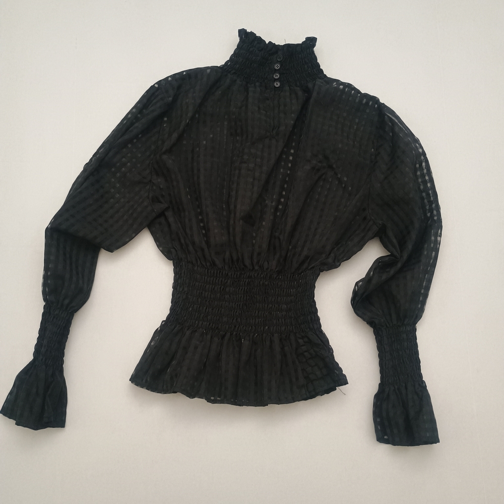 Chic Black Smocked Women's Blouse